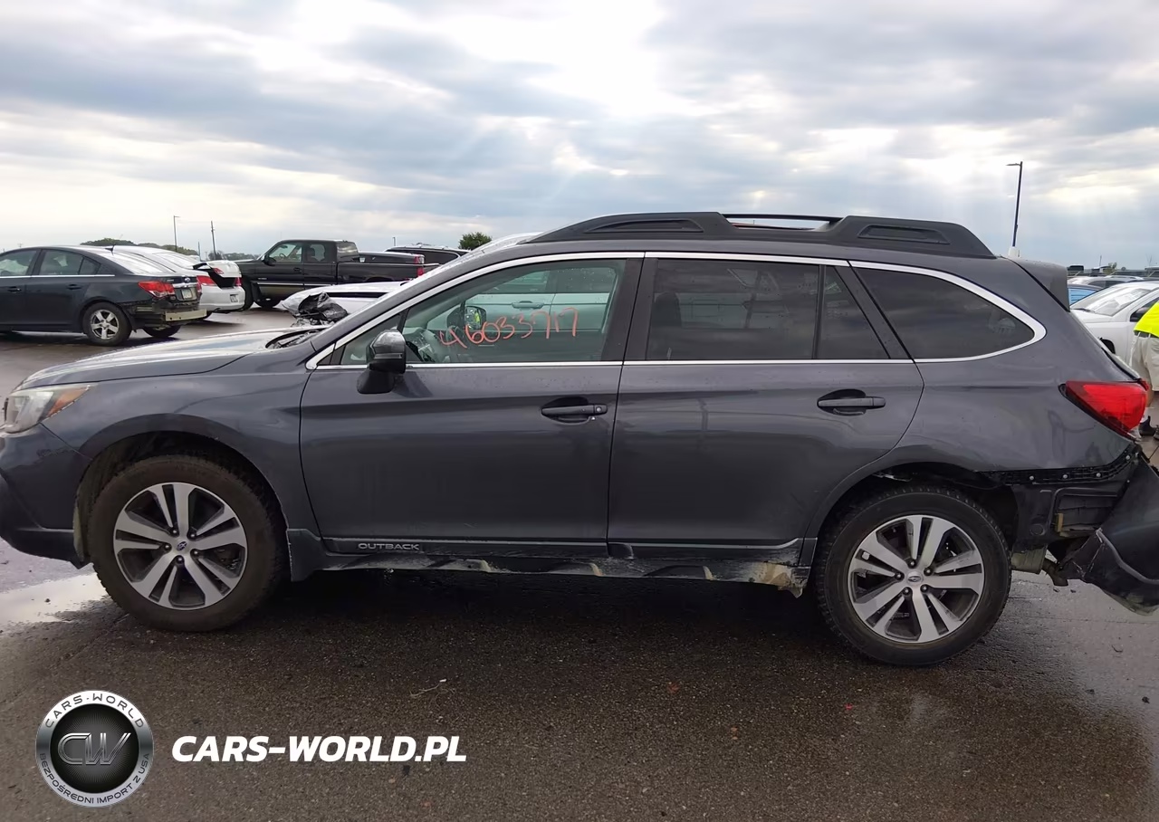 2018 Subaru Outback 3.6R Limited VIN:4S4BSENC0J3370895 - 14