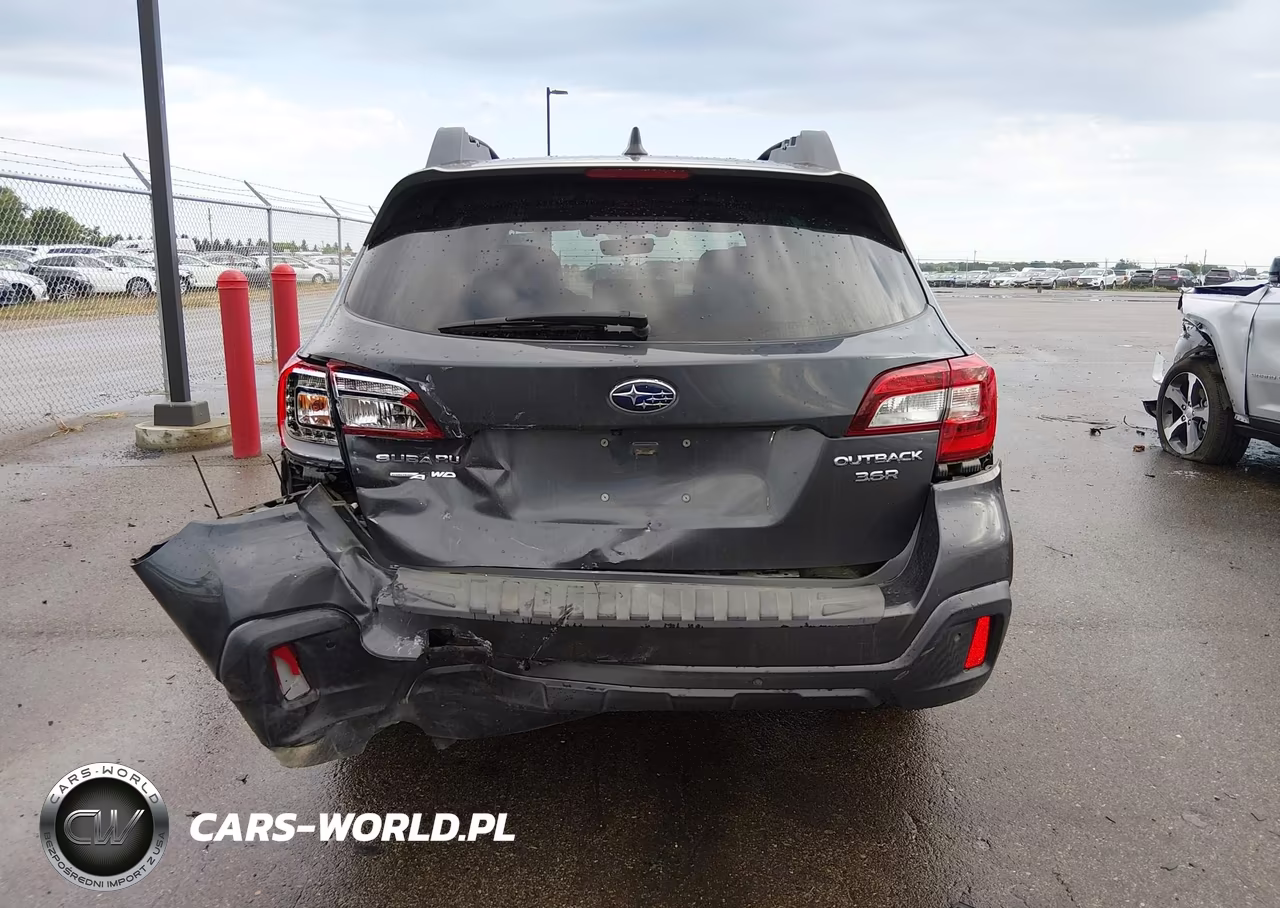 2018 Subaru Outback 3.6R Limited VIN:4S4BSENC0J3370895 - 16