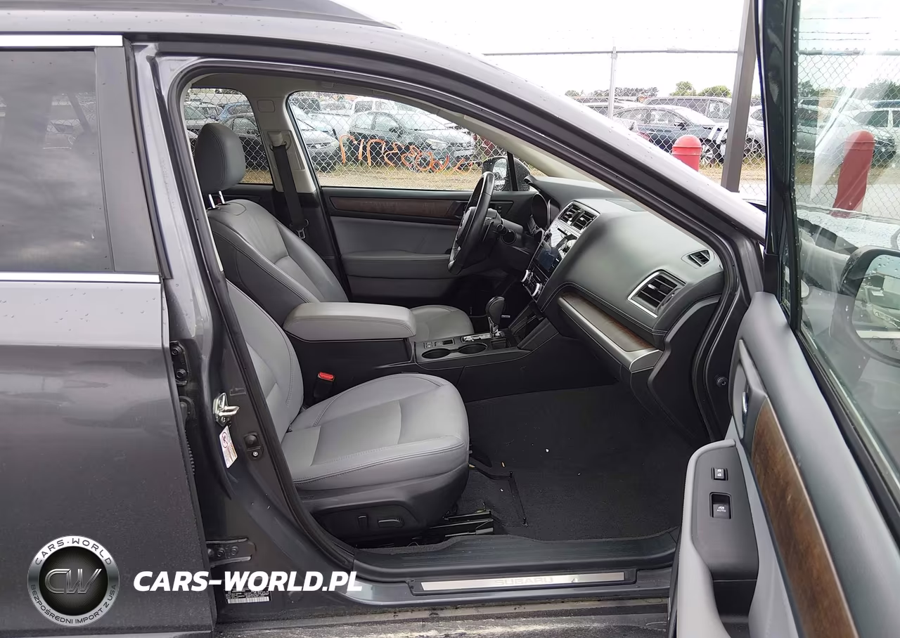 2018 Subaru Outback 3.6R Limited VIN:4S4BSENC0J3370895 - 5