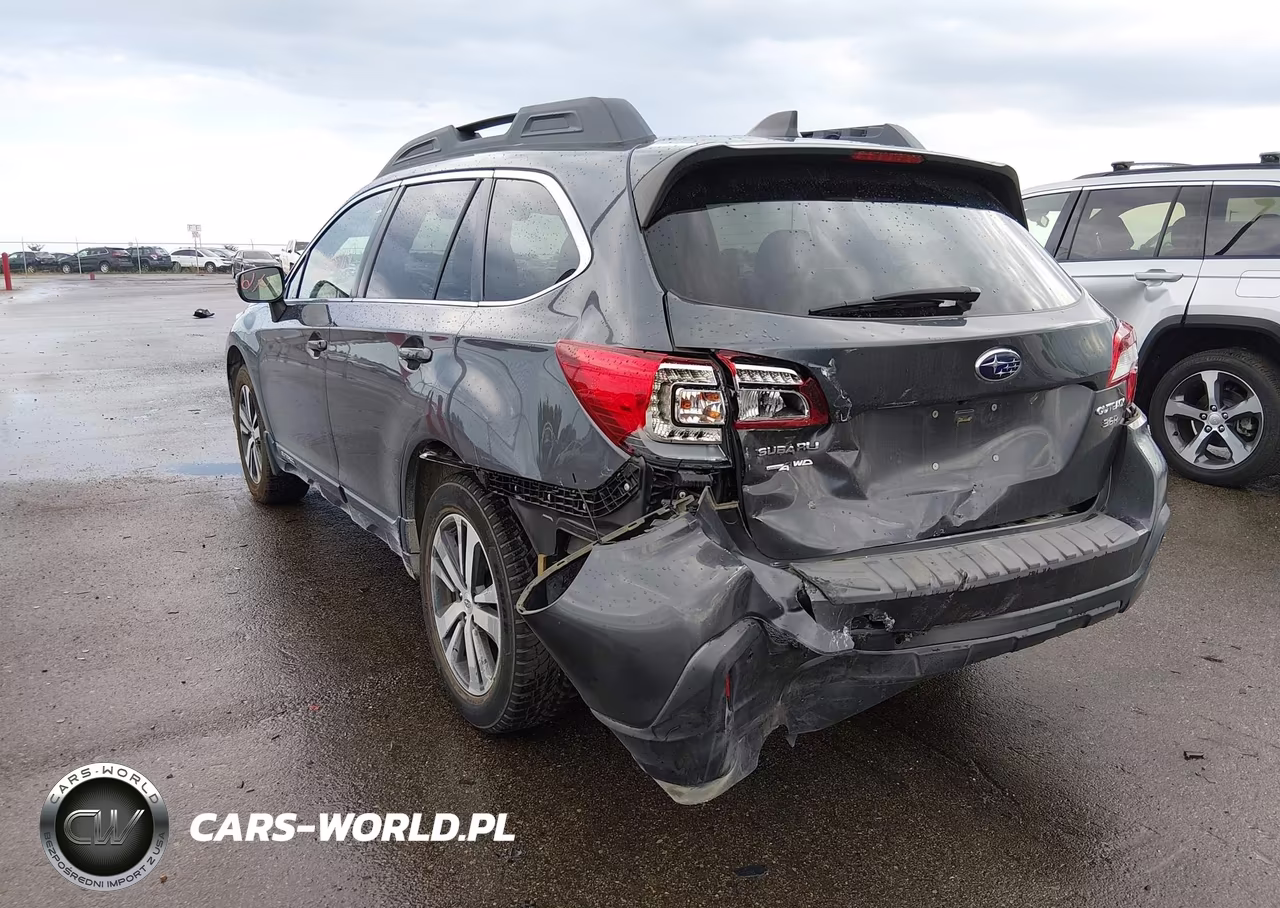 2018 Subaru Outback 3.6R Limited VIN:4S4BSENC0J3370895 - 6