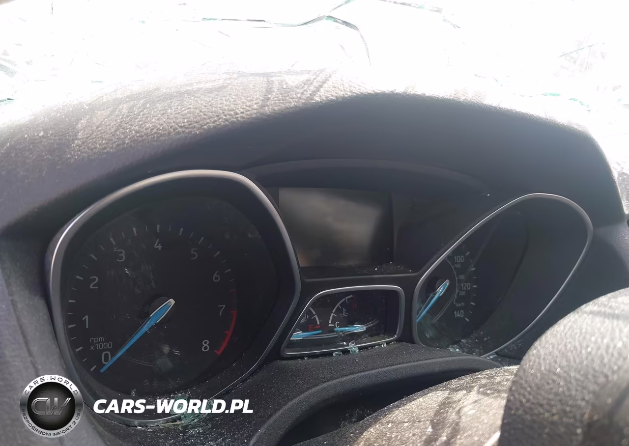 2016 Ford Focus Se VIN:1FADP3K20GL203871 - 7