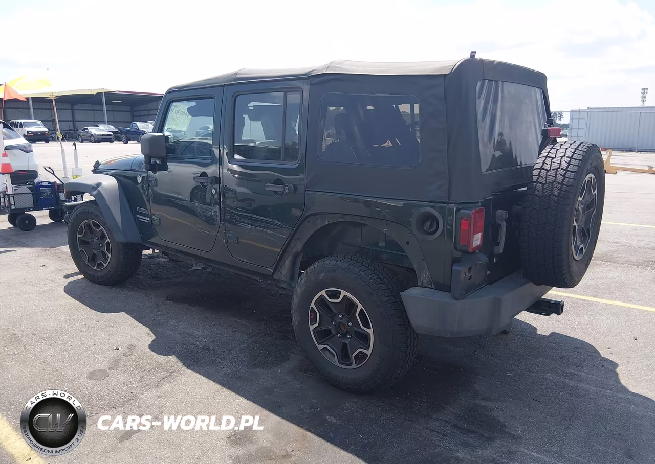 2010 Jeep Wrangler Unlimited Sport VIN:1J4BA3H15AL138521 - 3