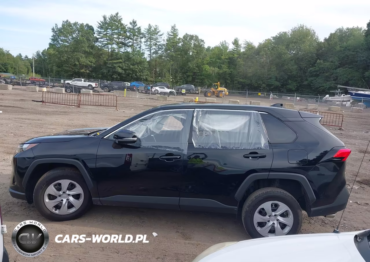 2025 Toyota Rav4 Le VIN:2T3G1RFV8SC532082 - 14