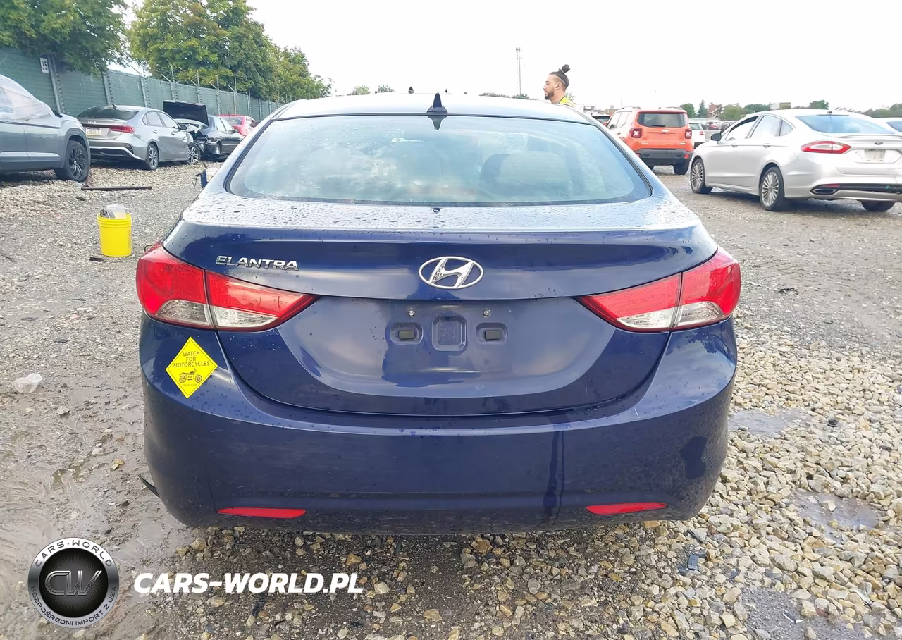 2013 Hyundai Elantra Gls VIN:5NPDH4AE6DH355100 - 16