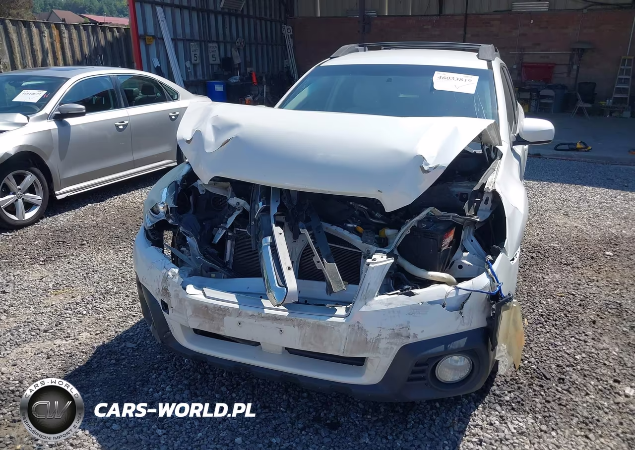 2013 Subaru Outback 2.5I Premium VIN:4S4BRBCCXD3244612 - 17