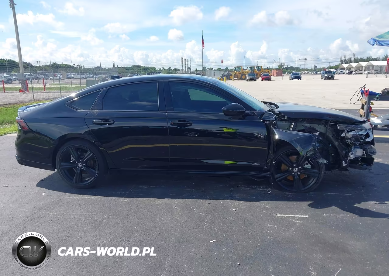 2024 Honda Accord Hybrid Sport-L VIN:1HGCY2F76RA035799 - 14