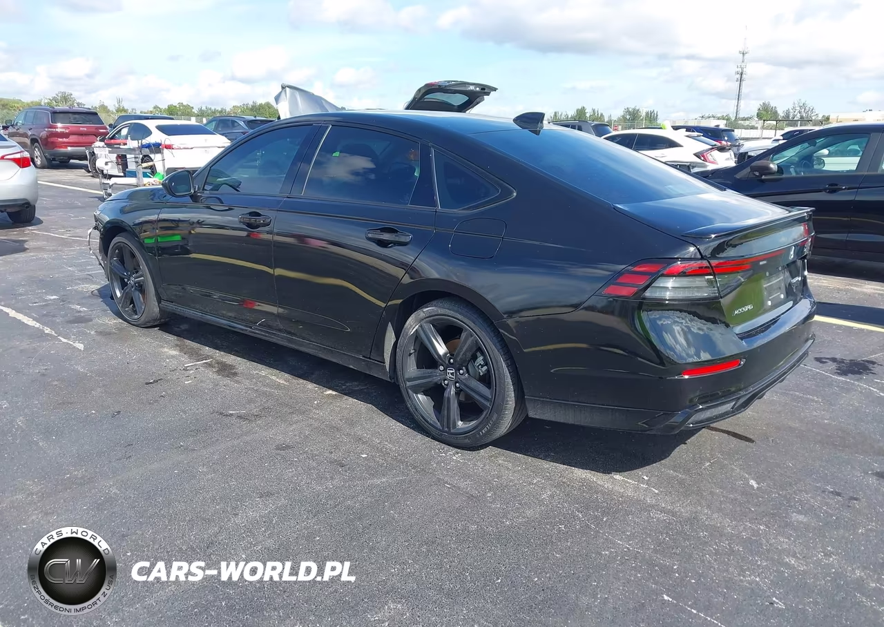 2024 Honda Accord Hybrid Sport-L VIN:1HGCY2F76RA035799 - 3