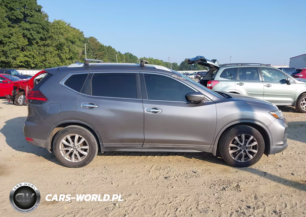 2017 Nissan Rogue Sv VIN:5N1AT2MTXHC764813 - 13