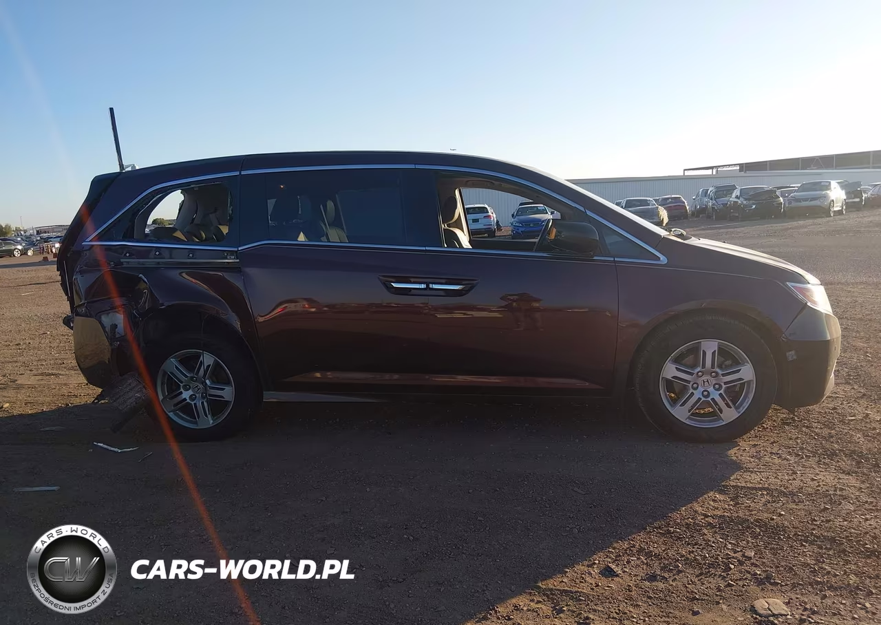 2012 Honda Odyssey Touring-Touring Elite VIN:5FNRL5H99CB019375 - 13