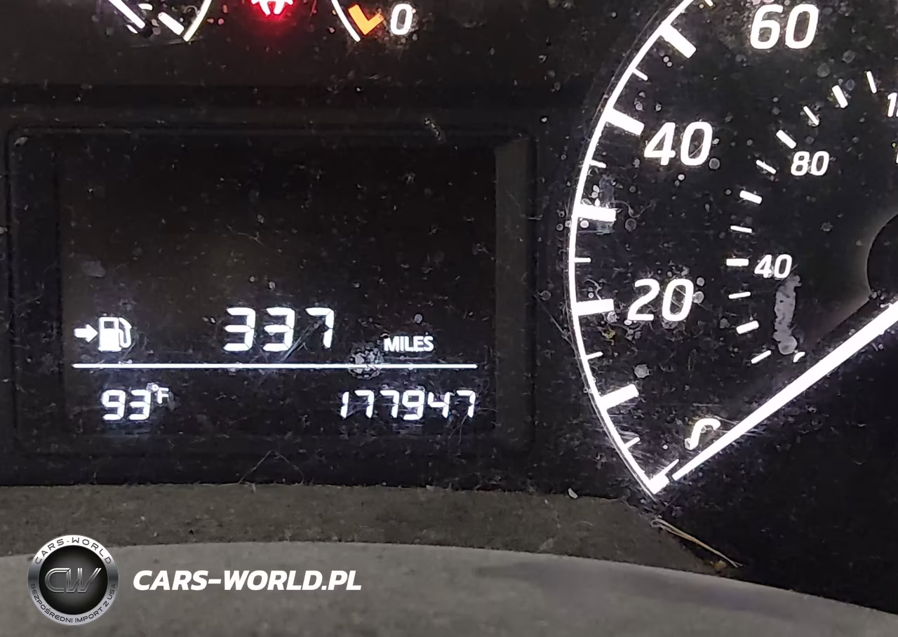 2017 Nissan Sentra S VIN:3N1AB7AP5HY376149 - 15