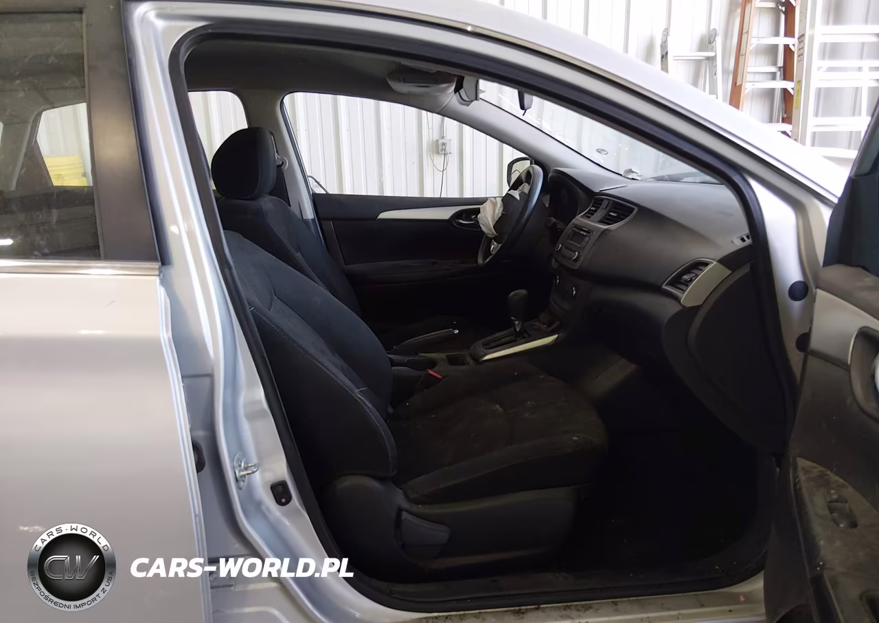 2017 Nissan Sentra S VIN:3N1AB7AP5HY376149 - 5