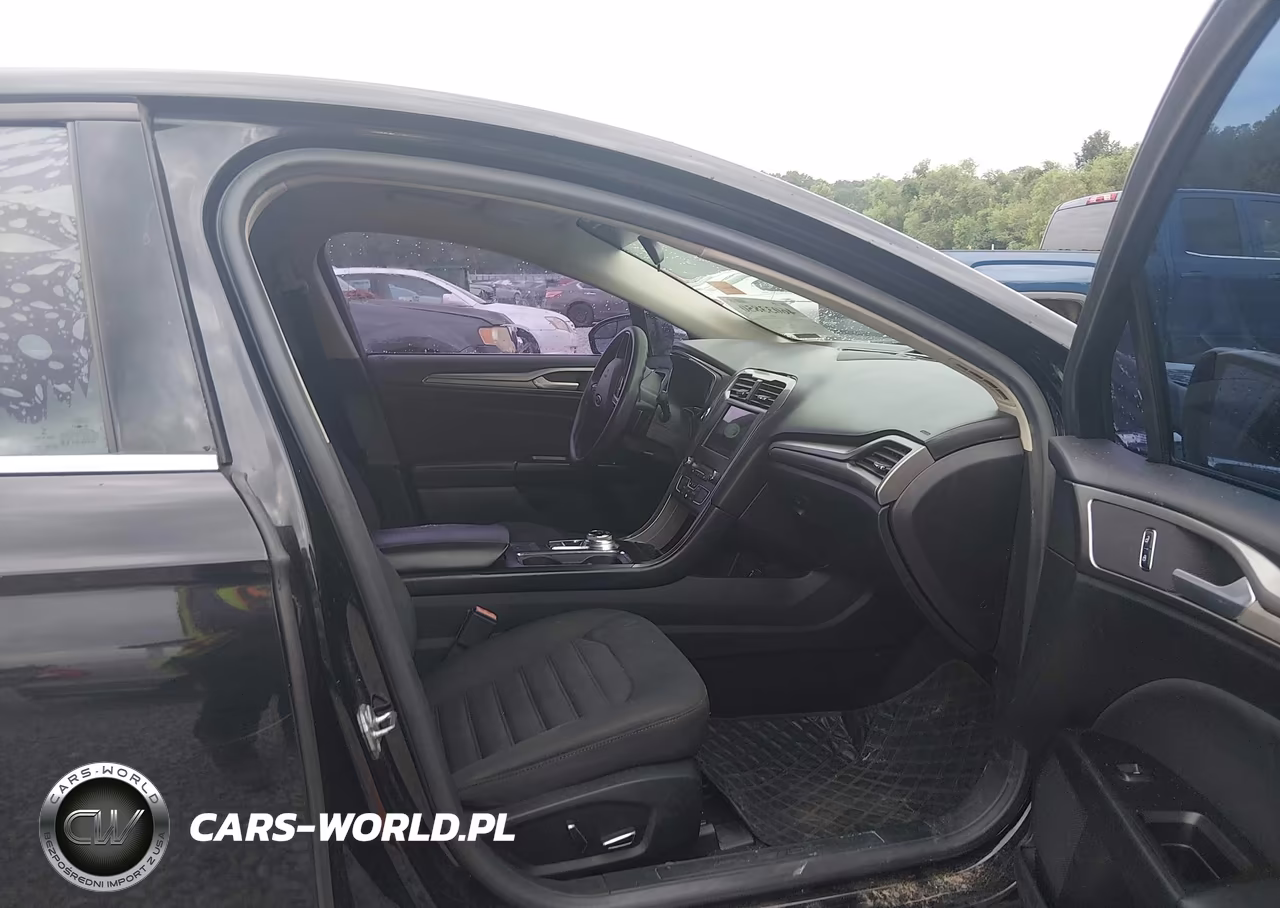 2017 Ford Fusion Se VIN:3FA6P0HD4HR363206 - 5