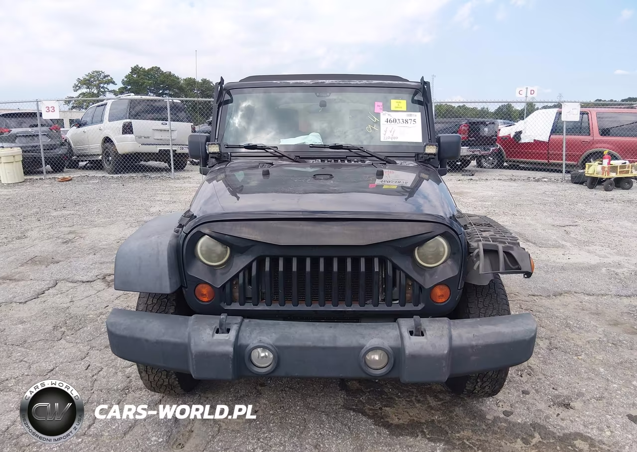 2010 Jeep Wrangler Unlimited Sport VIN:1J4BB3H14AL214467 - 13