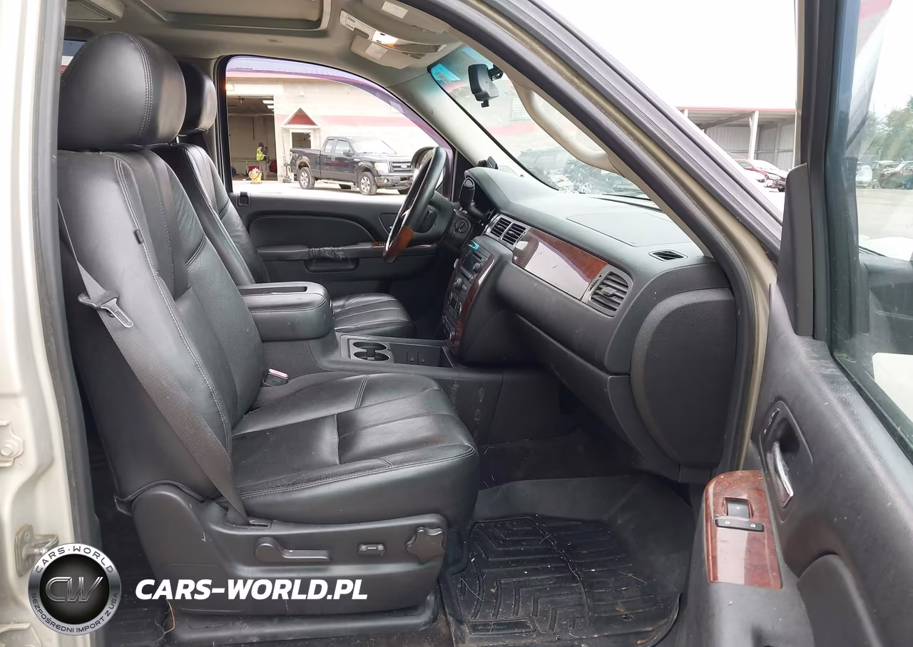 2012 Chevrolet Suburban 1500 Lt VIN:1GNSKJE70CR296501 - 5