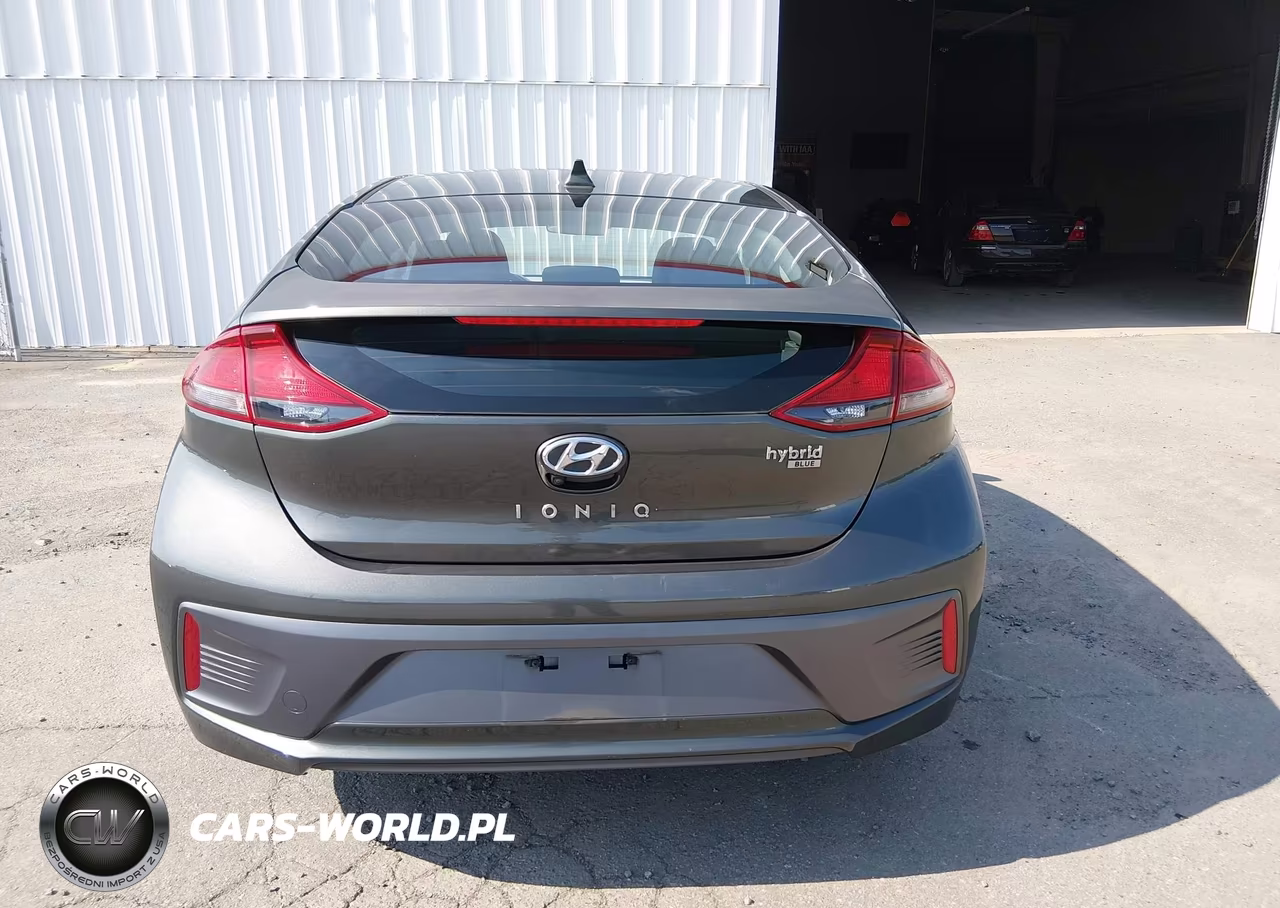 2020 Hyundai Ioniq Hybrid Blue VIN:KMHC65LC5LU221682 - 16