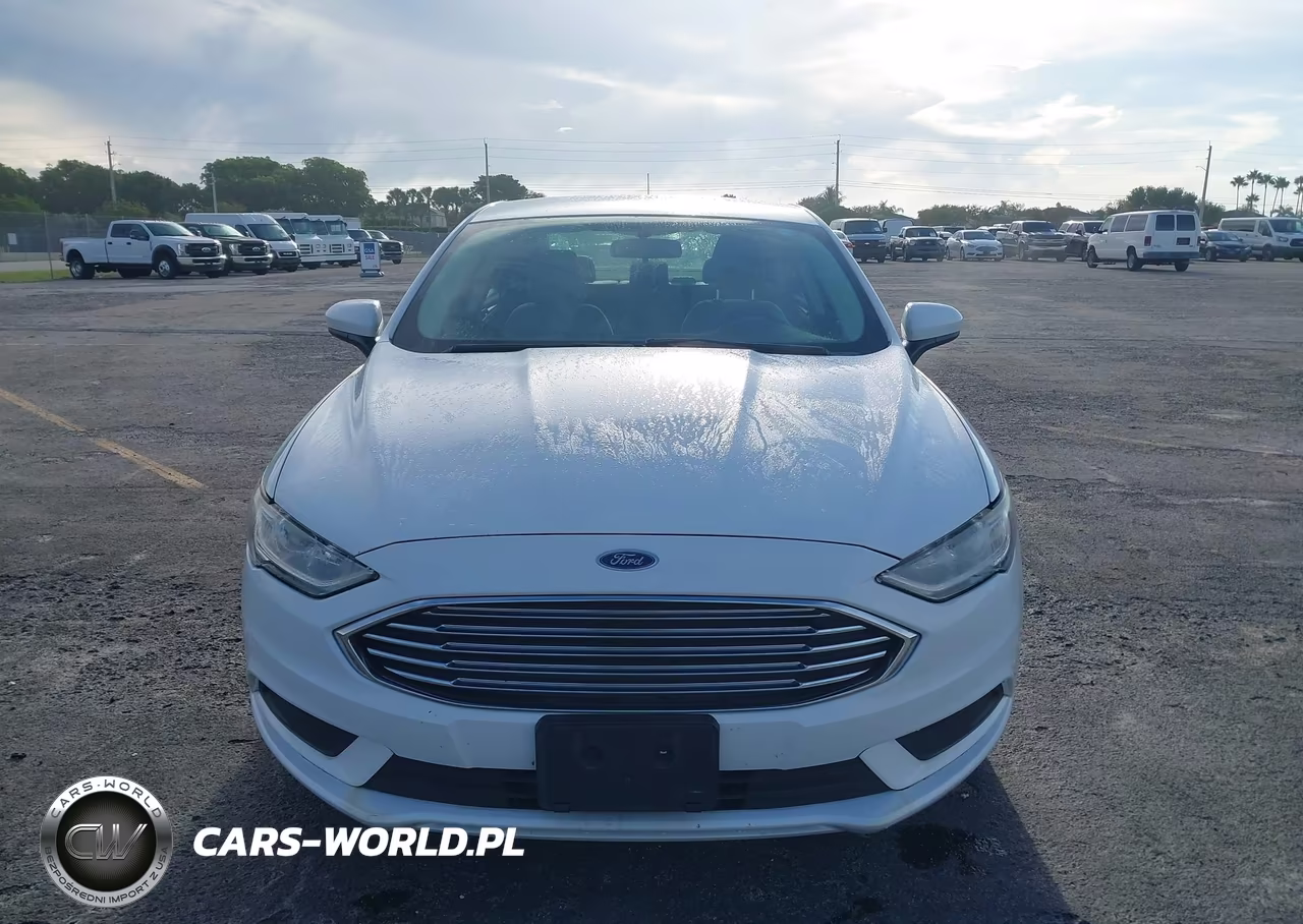 2018 Ford Fusion Hybrid S VIN:3FA6P0UU8JR271561 - 12