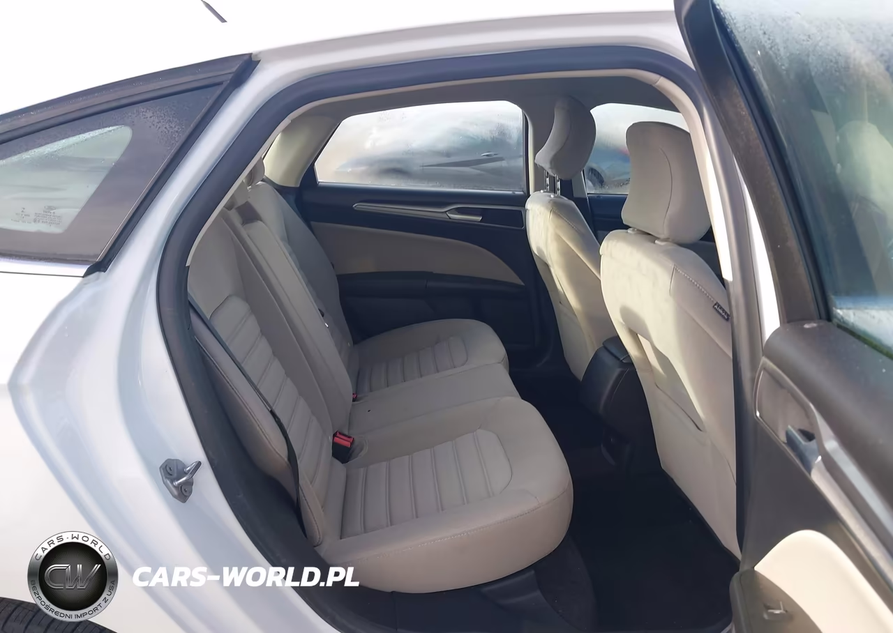 2018 Ford Fusion Hybrid S VIN:3FA6P0UU8JR271561 - 8