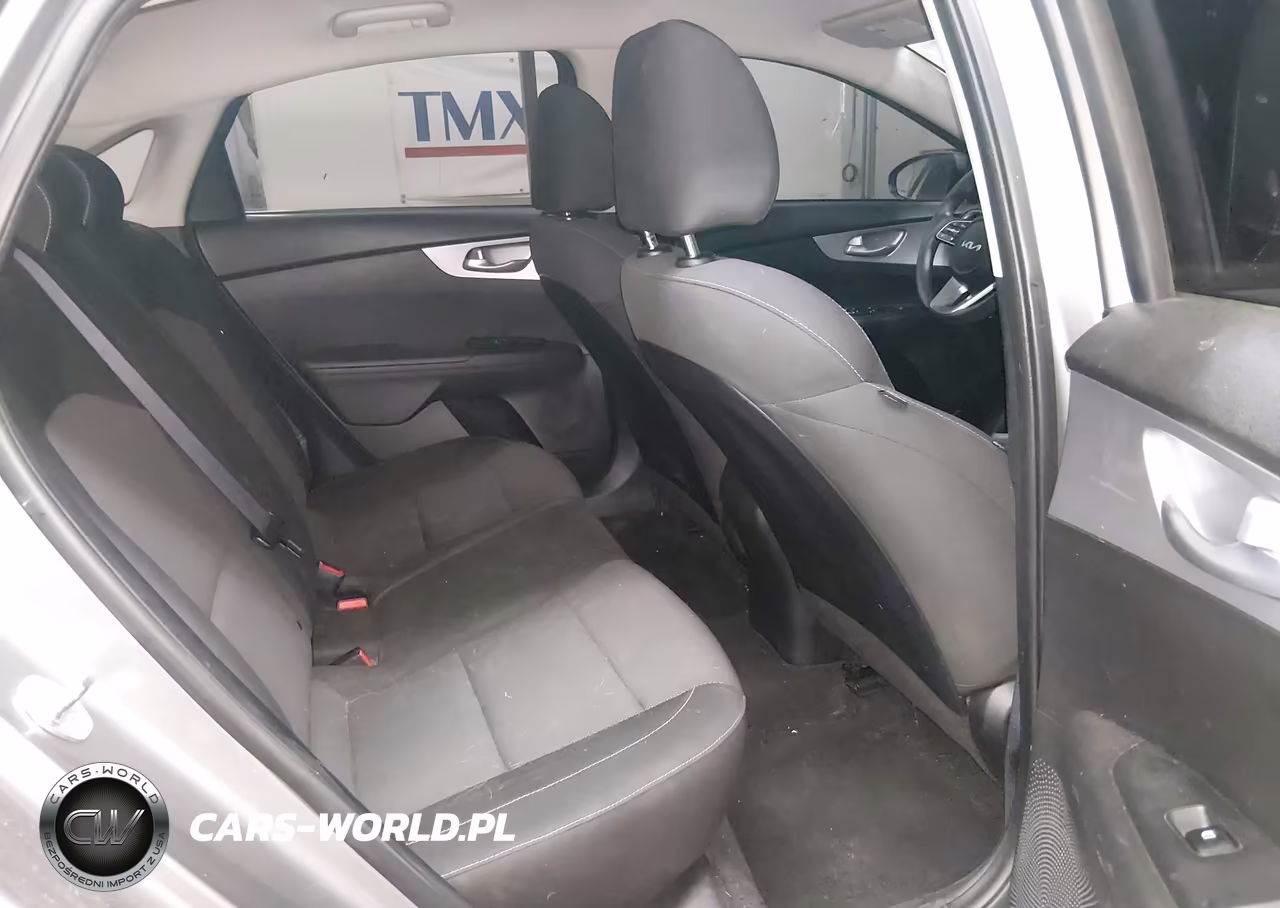 2023 Kia Forte Lxs VIN:3KPF24AD6PE621919 - 8