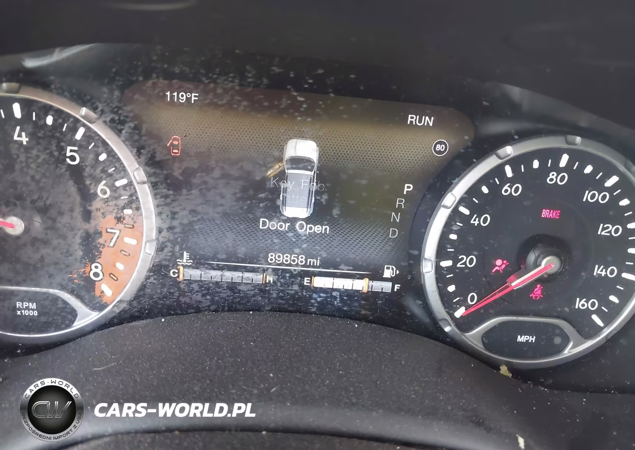 2018 Jeep Renegade Latitude 4X4 VIN:ZACCJBBB2JPJ51628 - 15