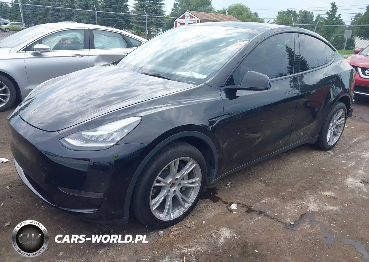 2023 Tesla Model Y Awd-Long Range Dual Motor All-Wheel Drive VIN:7SAYGDEE4PA109812 - 2