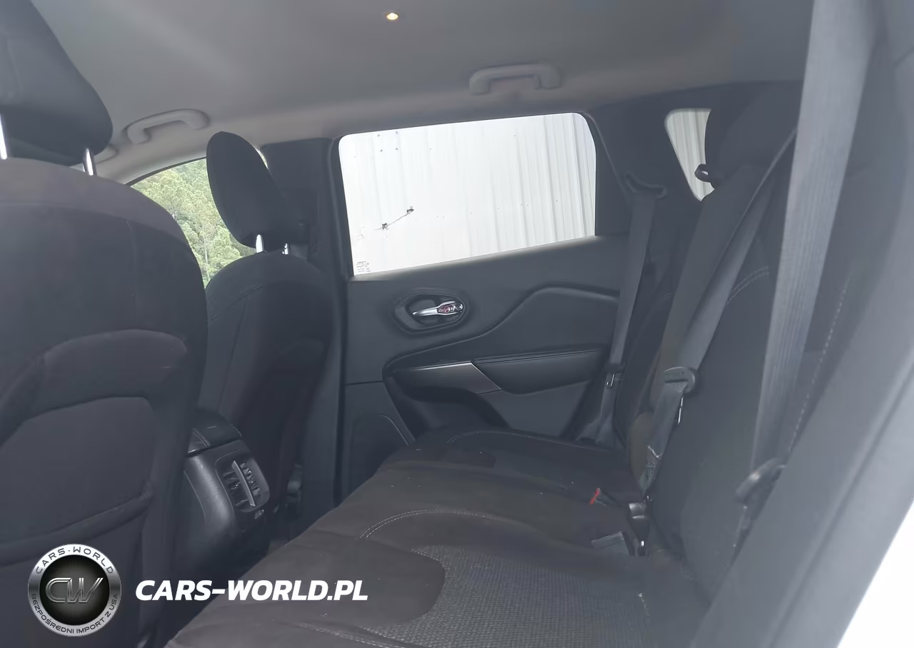 2021 Jeep Cherokee Latitude Fwd VIN:1C4PJLCB9MD116287 - 8