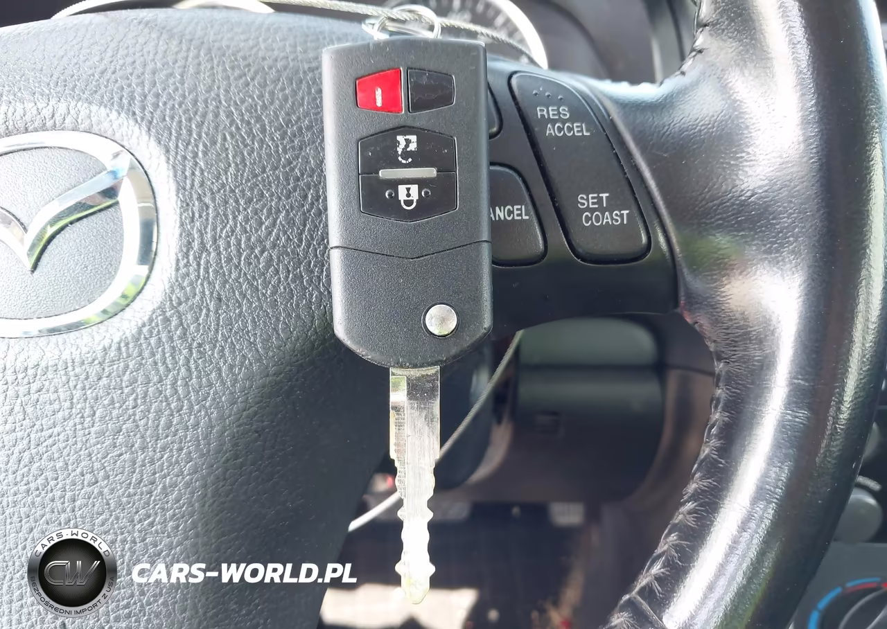 2007 Mazda Mazda6 S Touring VIN:1YVHP80D275M52331 - 11