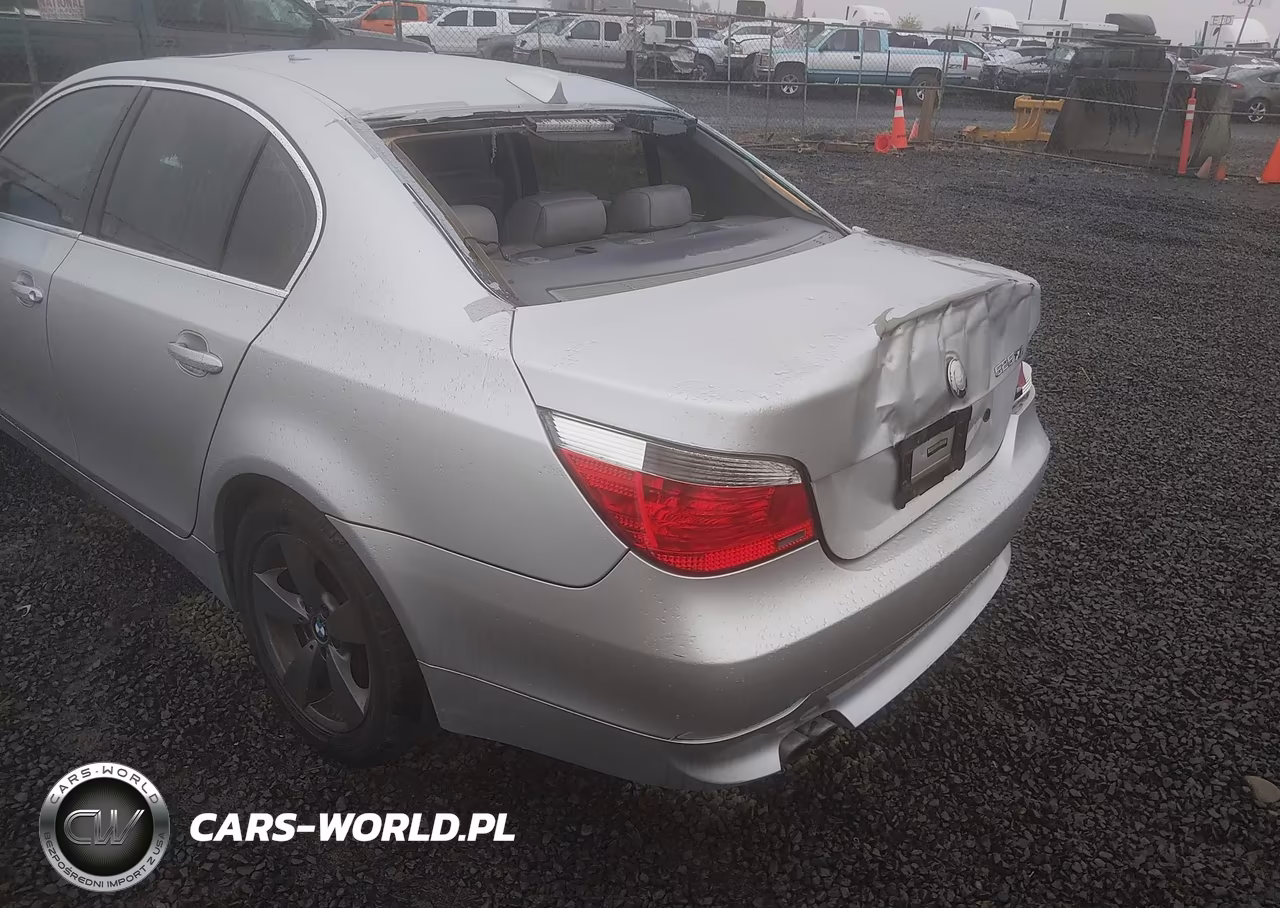2006 BMW 525Xi VIN:WBANF33556CS35771 - 18