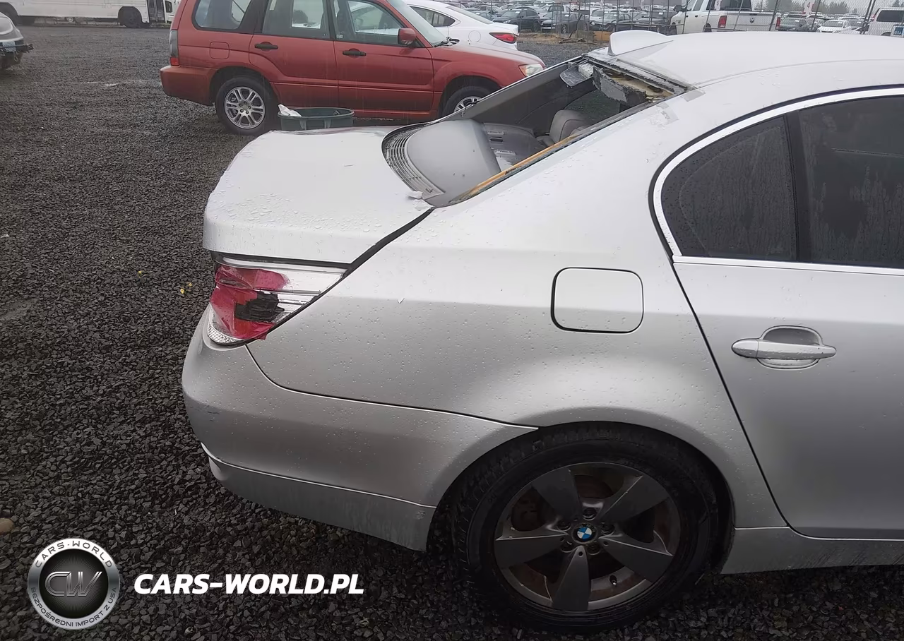 2006 BMW 525Xi VIN:WBANF33556CS35771 - 21