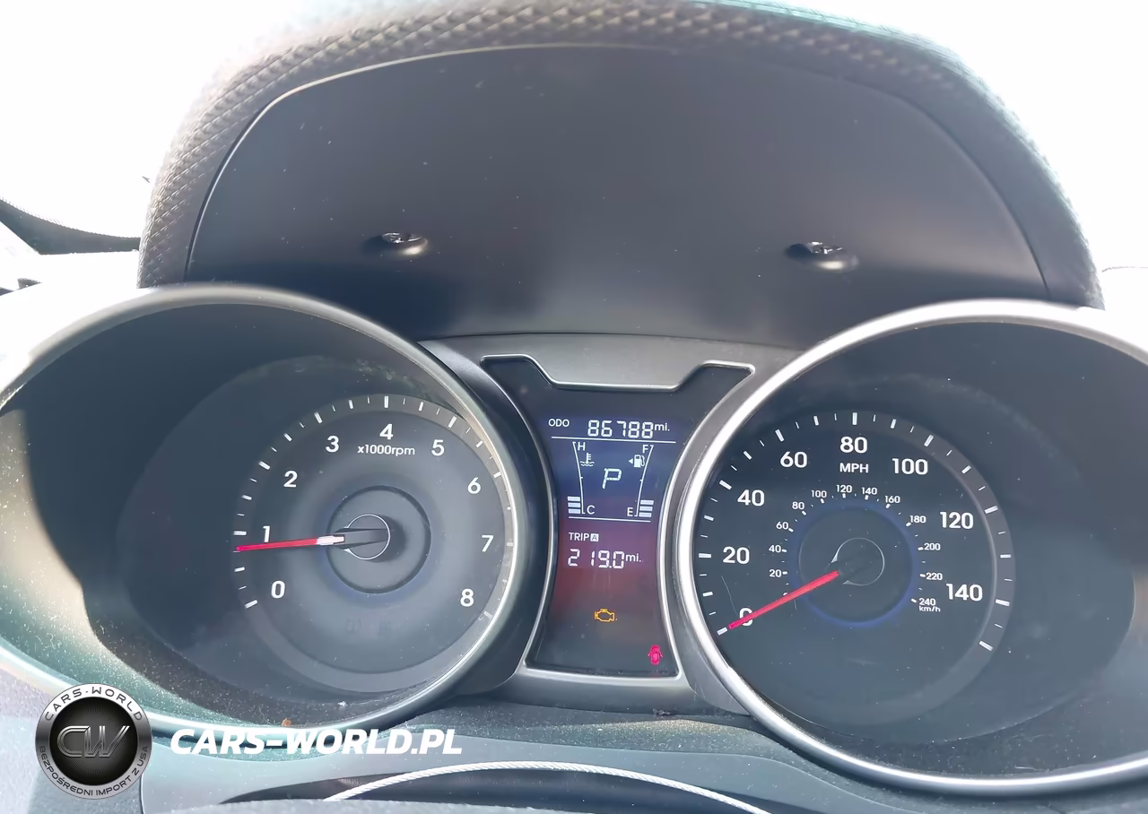 2016 Hyundai Veloster VIN:KMHTC6AD1GU299134 - 7