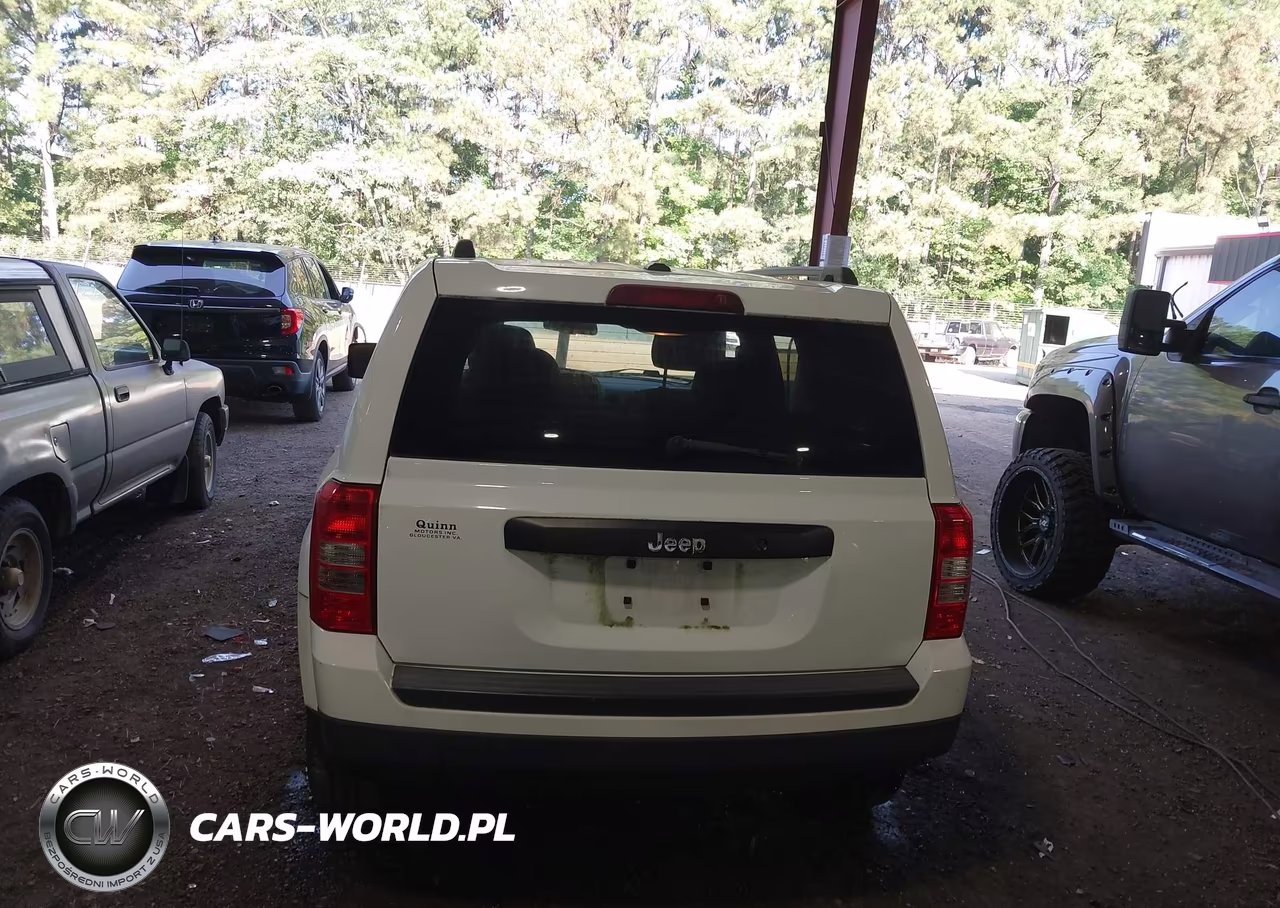 2015 Jeep Patriot Sport VIN:1C4NJPBBXFD350280 - 16