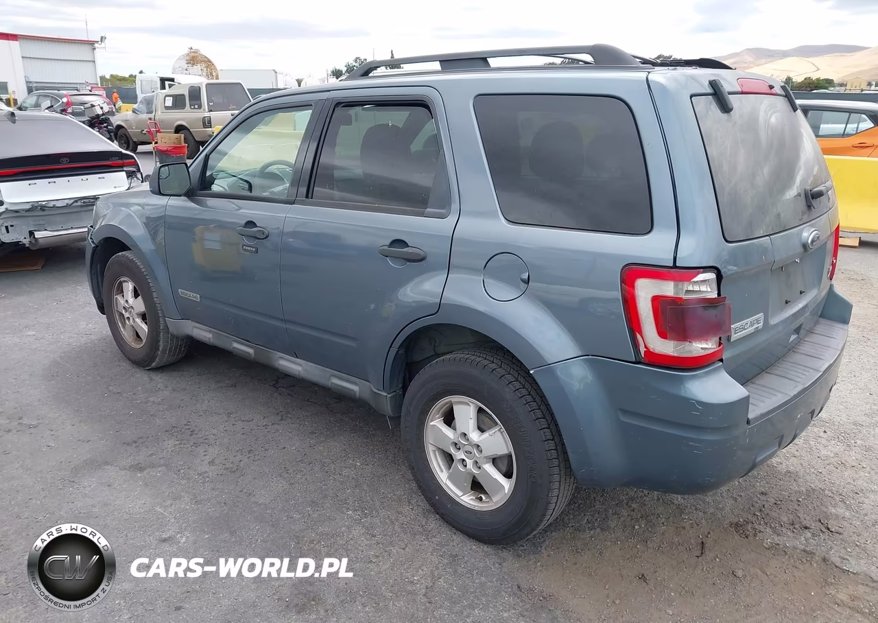 2011 Ford Escape Xlt VIN:1FMCU0DG8BKA08472 - 3
