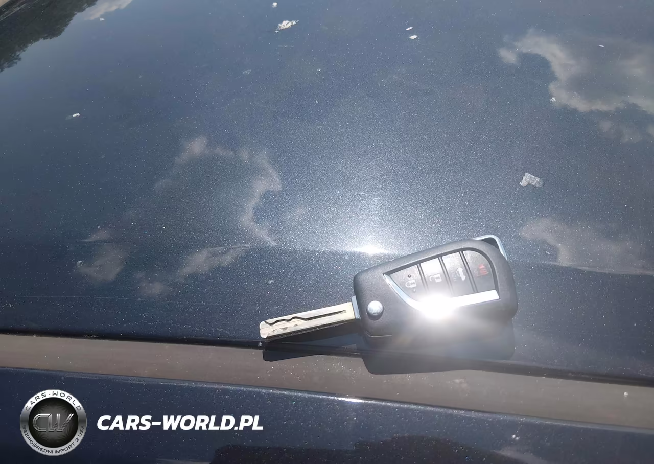 2021 Toyota Corolla Le VIN:JTDEPMAE4MJ177637 - 11