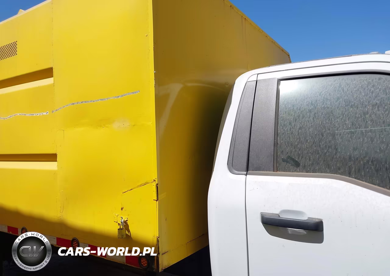 2024 Ford F-550 Chassis Xl VIN:1FDUF5GT0REE19734 - 17