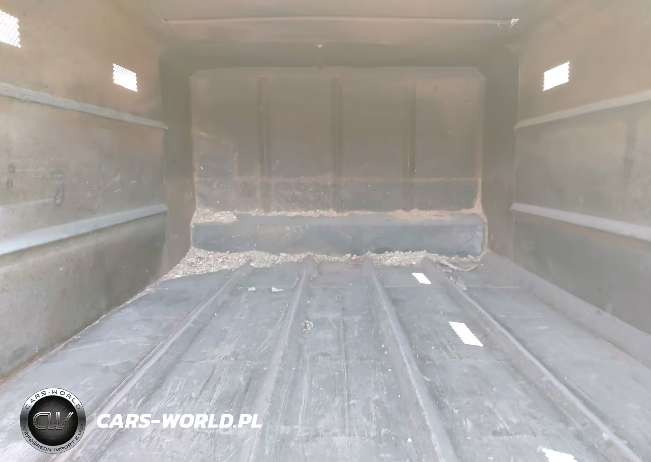 2024 Ford F-550 Chassis Xl VIN:1FDUF5GT0REE19734 - 22