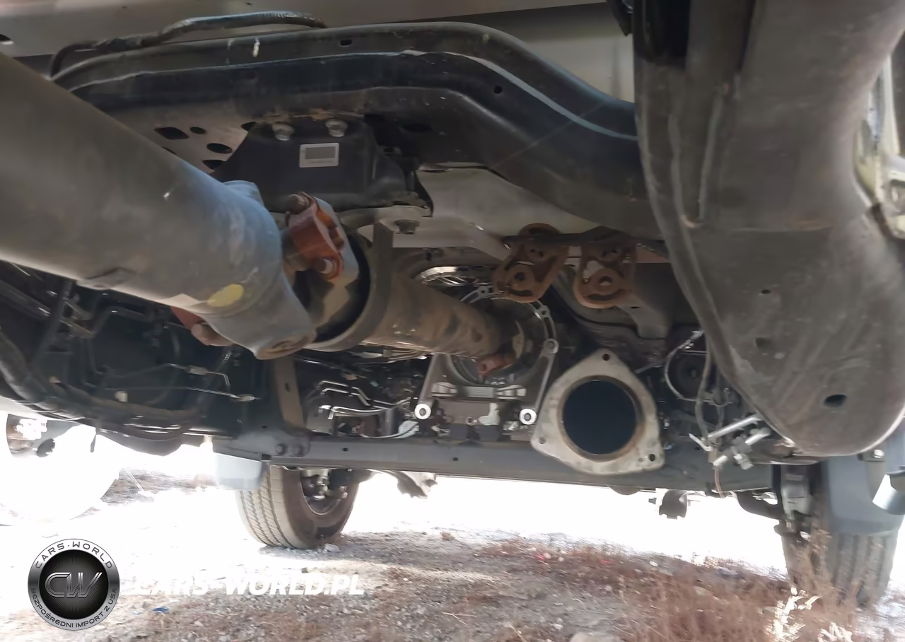 2024 Ford F-550 Chassis Xl VIN:1FDUF5GT0REE19734 - 23