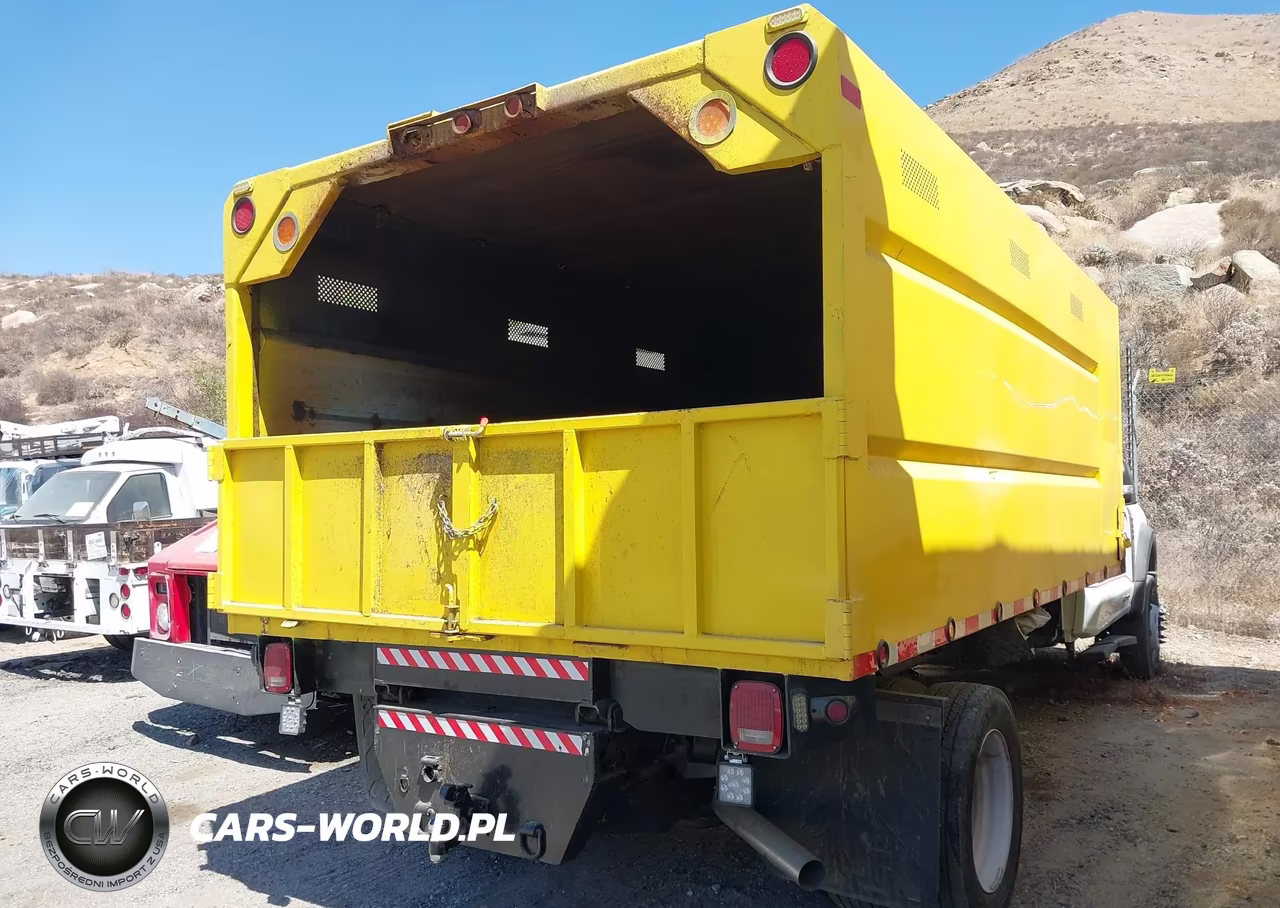 2024 Ford F-550 Chassis Xl VIN:1FDUF5GT0REE19734 - 4