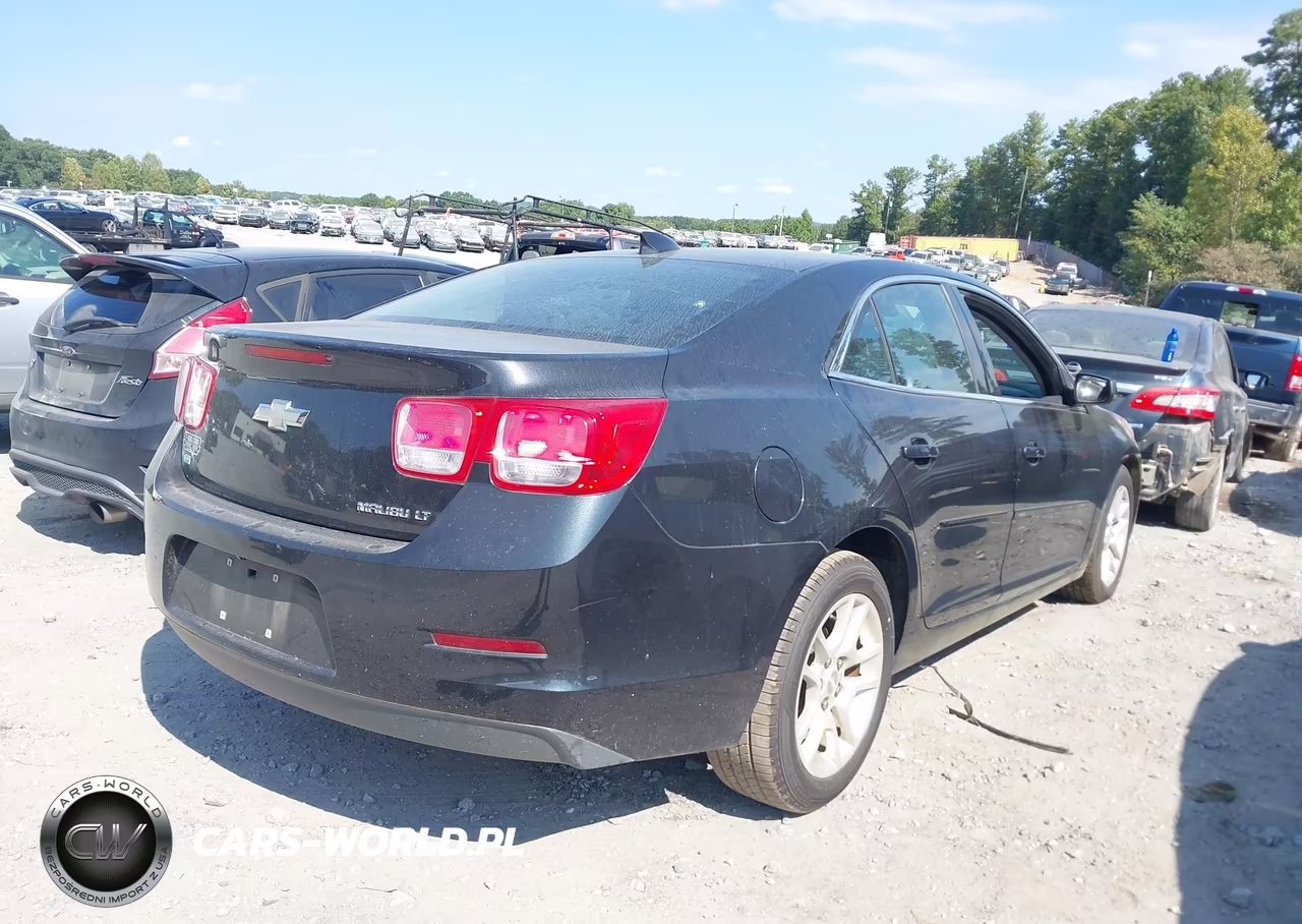 2015 Chevrolet Malibu 1Lt VIN:1G11C5SL0FF273373 - 4