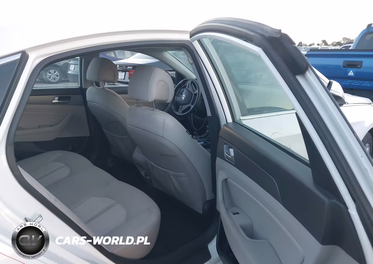 2016 Hyundai Sonata Hybrid Se VIN:KMHE24L19GA027922 - 8