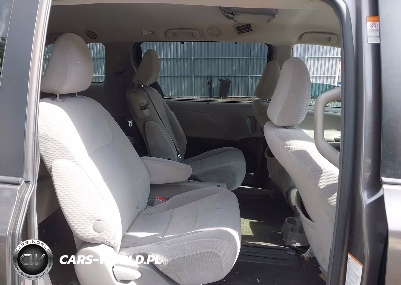 2017 Toyota Sienna Le 8 Passenger VIN:5TDKZ3DC7HS766515 - 8