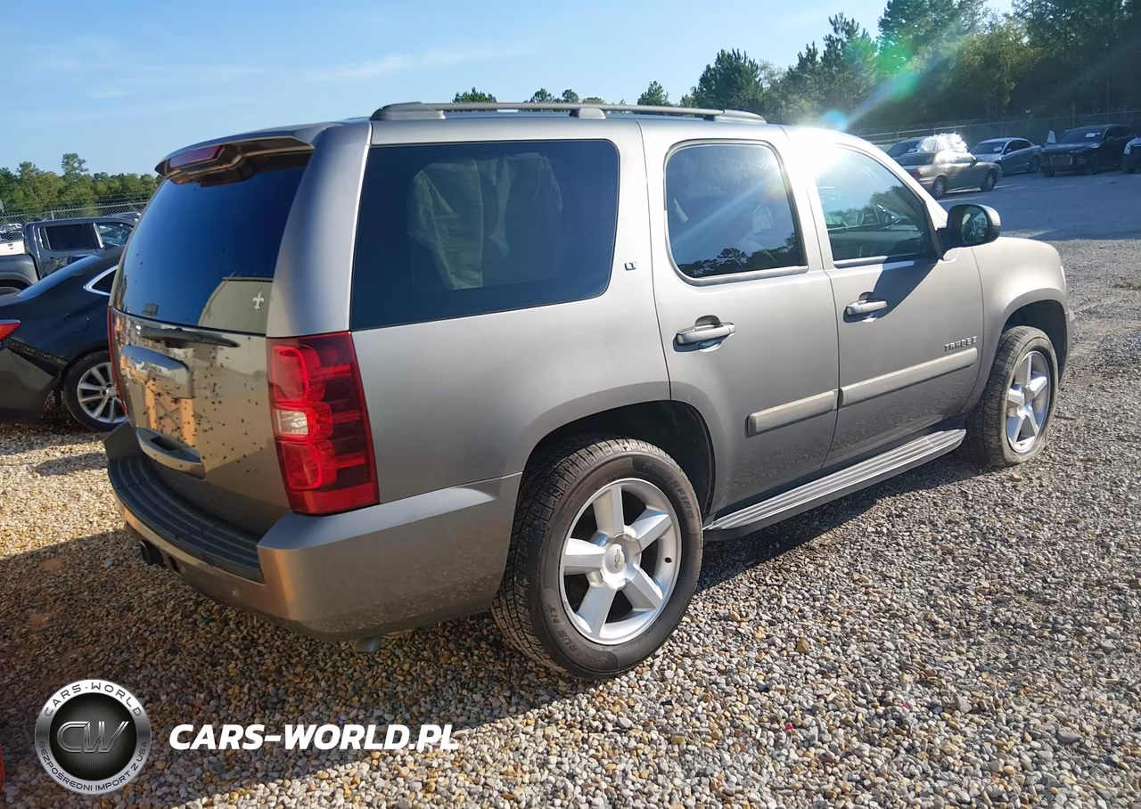 2008 Chevrolet Tahoe Lt VIN:1GNFC13J38R220470 - 4