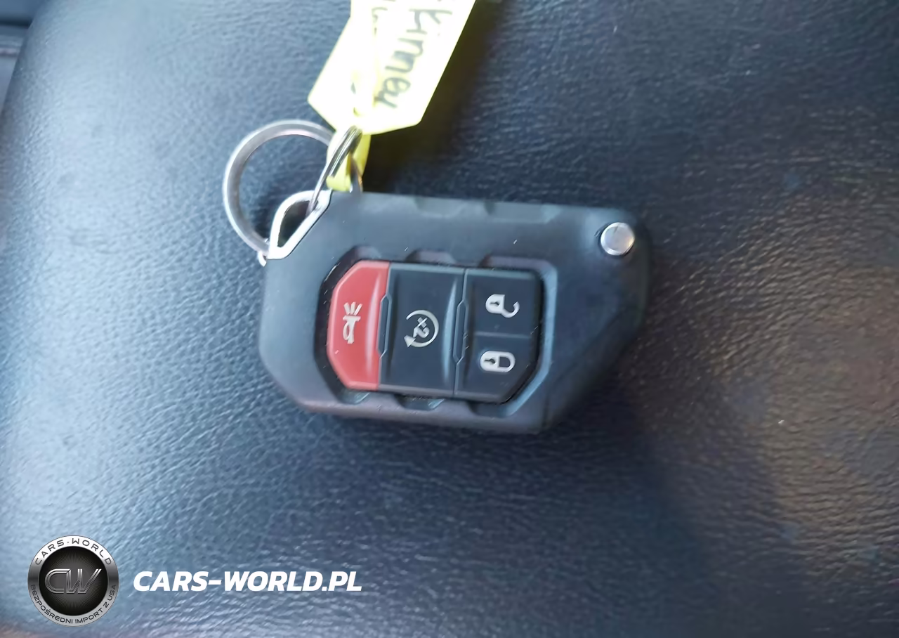 2019 Jeep Wrangler Unlimited Moab 4X4 VIN:1C4HJXEG0KW525686 - 11