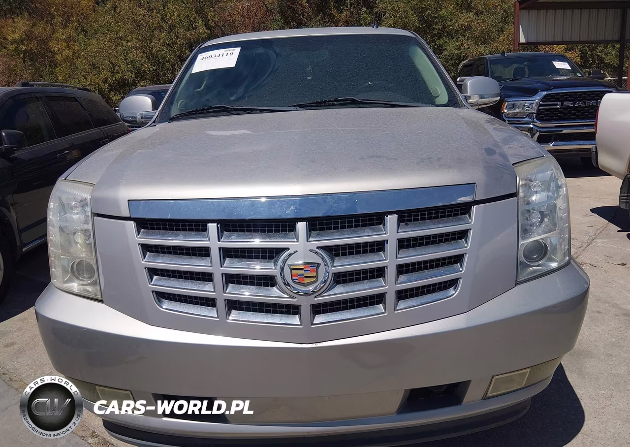2011 Cadillac Escalade Standard VIN:1GYS4AEF3BR234674 - 6