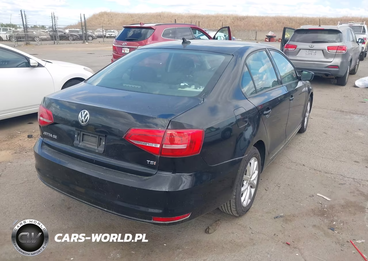 2015 Volkswagen Jetta 1.8T Se VIN:3VWD17AJ8FM264598 - 4
