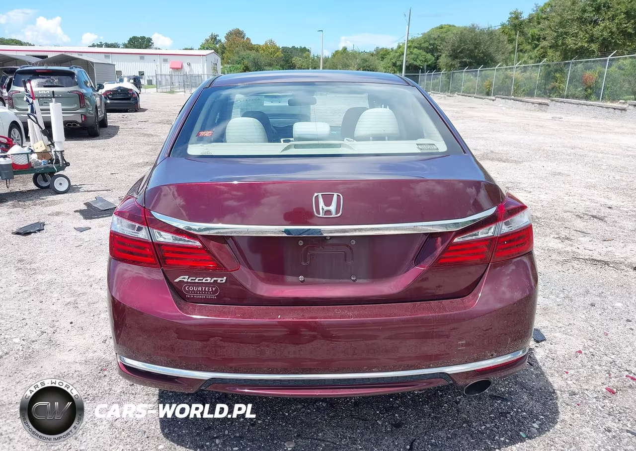 2017 Honda Accord Lx VIN:1HGCR2F37HA128470 - 16