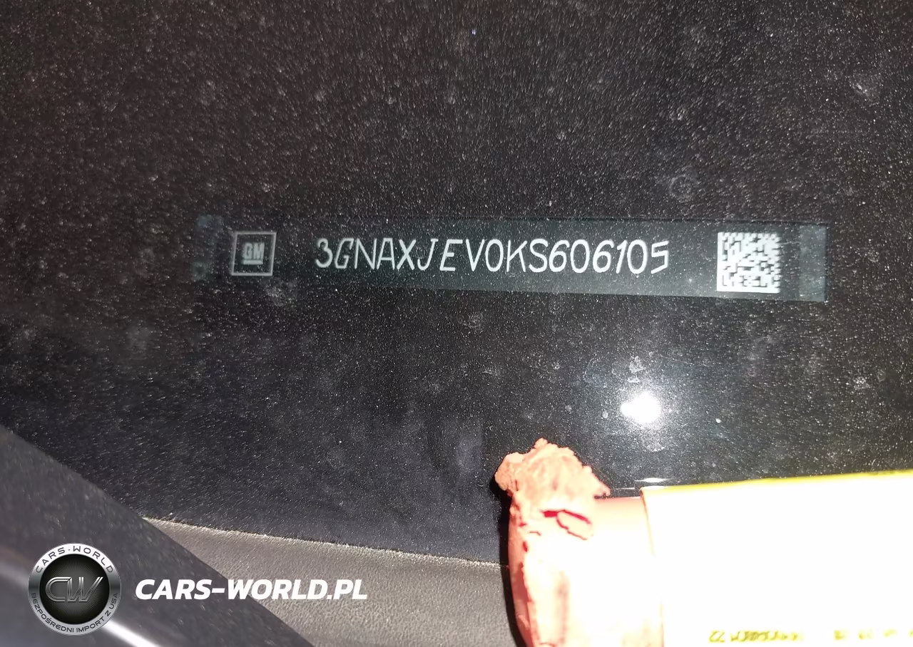 2019 Chevrolet Equinox Lt VIN:3GNAXJEV0KS606105 - 9