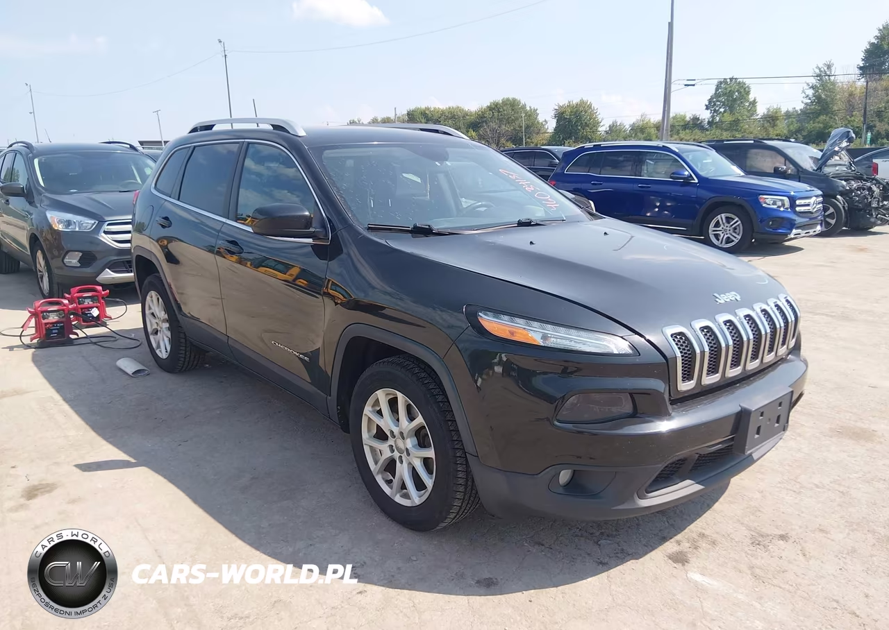 2016 Jeep Cherokee Latitude VIN:1C4PJLCB4GW312176 - 1