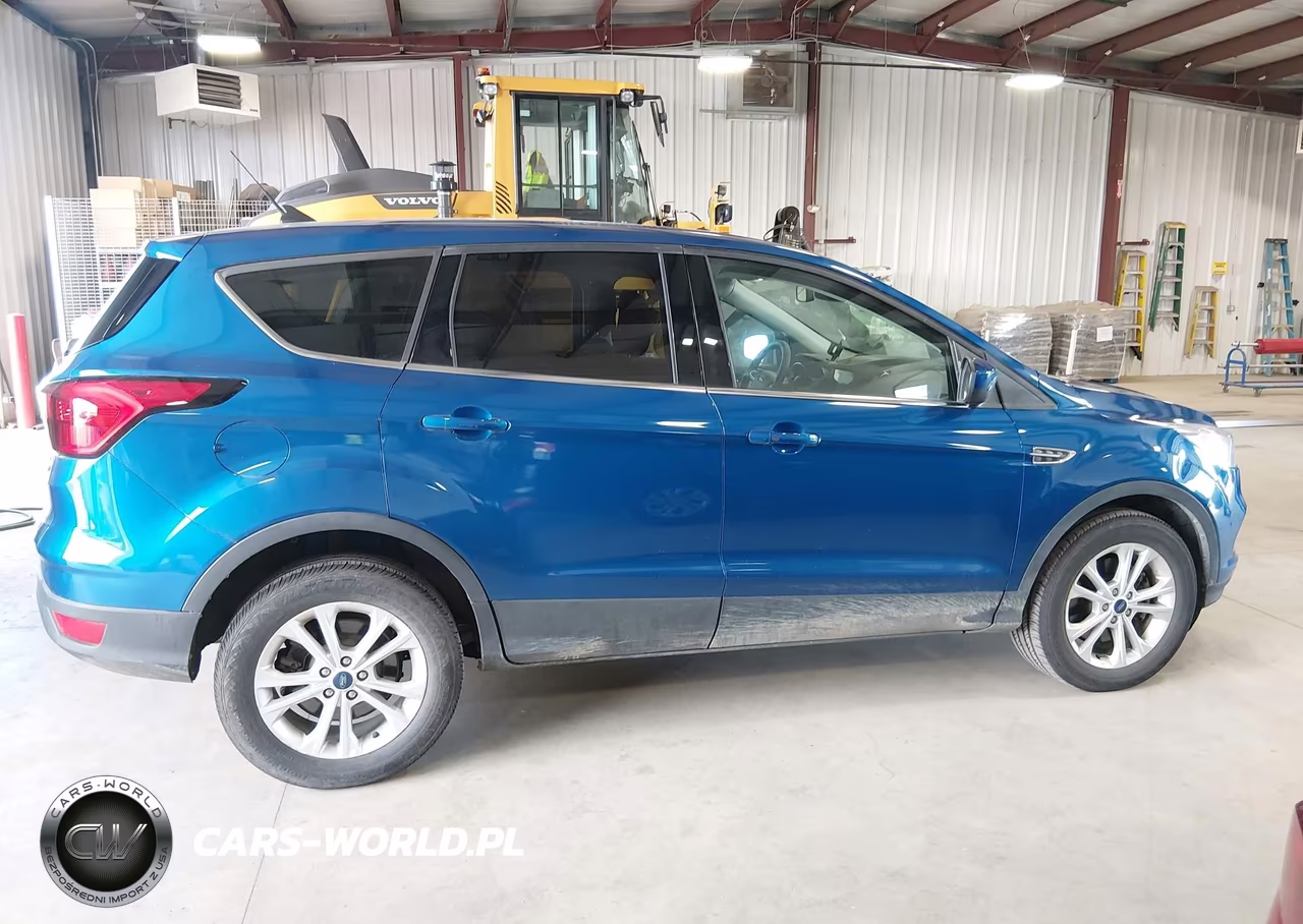 2019 Ford Escape Se VIN:1FMCU9GD0KUA36924 - 14