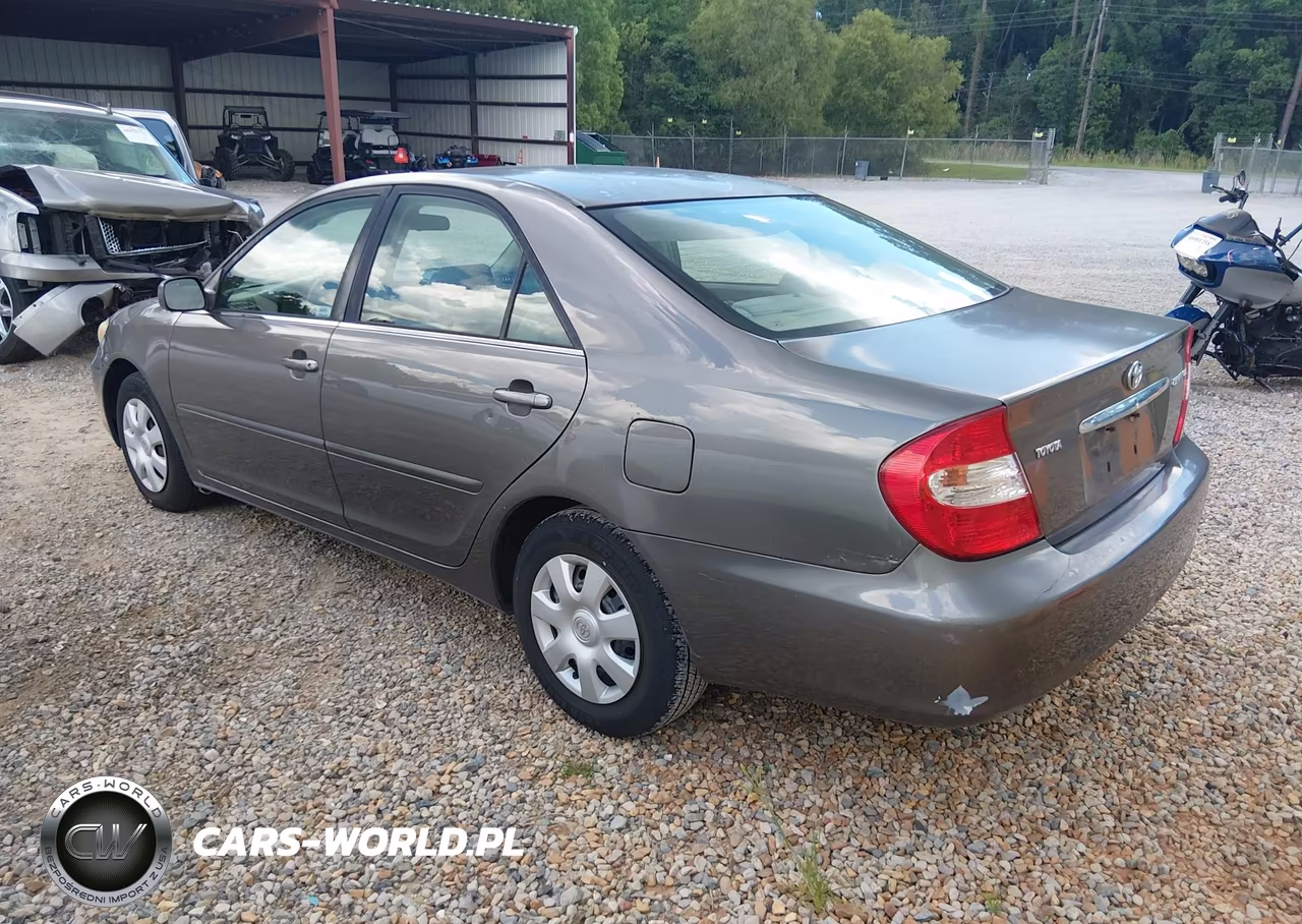 2003 Toyota Camry Le VIN:4T1BE32K53U730232 - 3