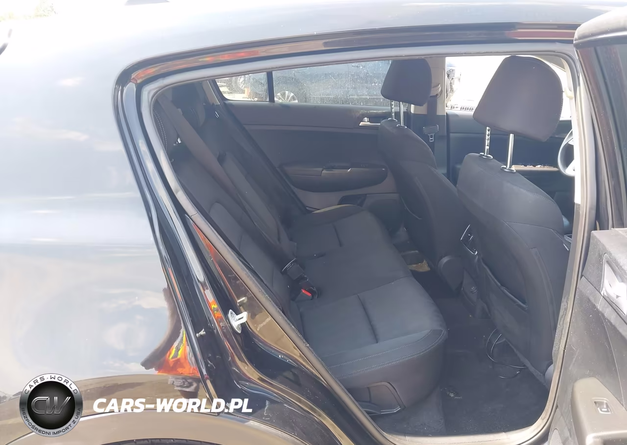 2020 Kia Sportage Lx VIN:KNDPM3AC7L7664725 - 8