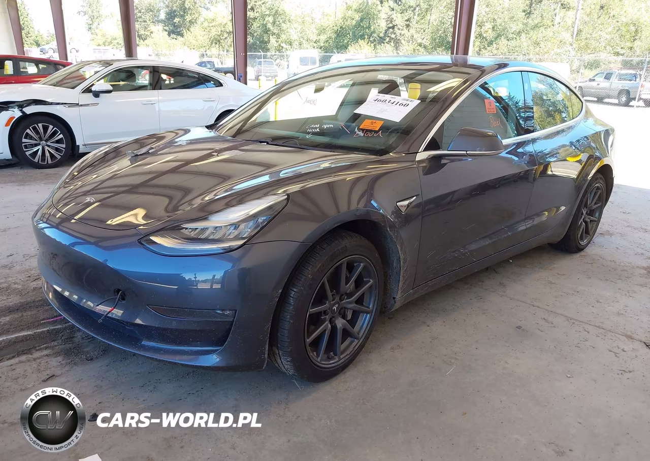 2018 Tesla Model 3 Long Range-Mid Range VIN:5YJ3E1EA8JF157669 - 2